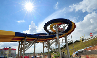 Illustration for article titled The Largest Legoland Water Park Ever Will Have 50 Million Bricks